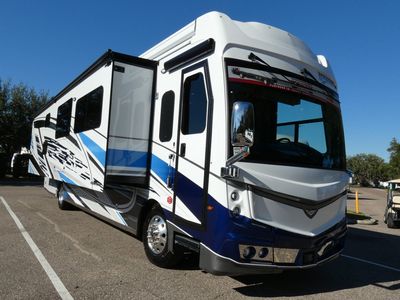 2026 Fleetwood Discovery LXE - Photo 1