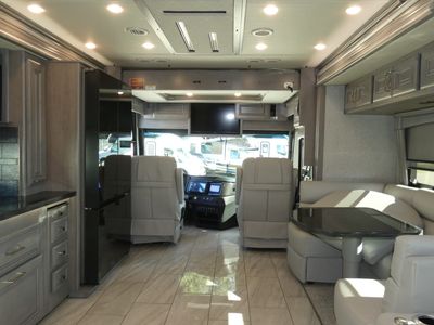 2026 Fleetwood Discovery LXE - Photo 6