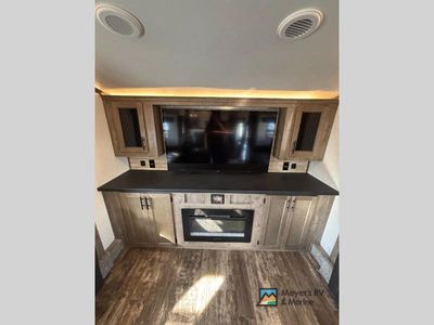 2021 Forest River RV Sabre - Photo 12