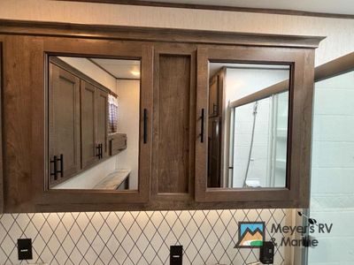 2021 Forest River RV Sabre - Photo 33