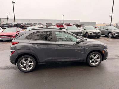 2023 Hyundai Kona SEL - Photo 3