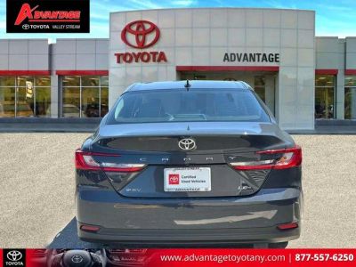2025 Toyota Camry — photo 8 view