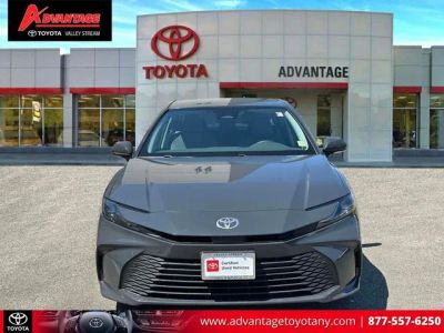 2025 Toyota Camry — side profile view
