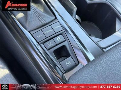 2025 Toyota Camry — photo 37 view