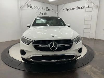 2026 Mercedes-Benz GLC - Photo 2