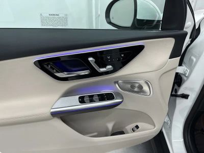 2026 Mercedes-Benz GLC - Photo 11