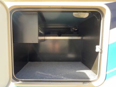 2019 Winnebago VISTA - Photo 23