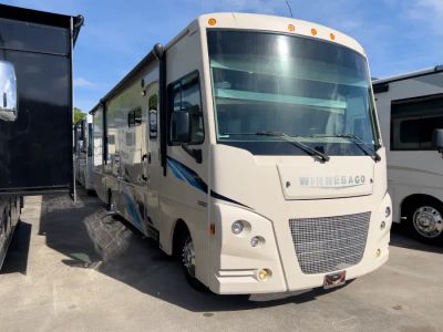 2019 Winnebago VISTA - Photo 1