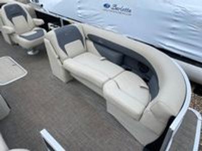 2024 Barletta Aria A22QC - Photo 5