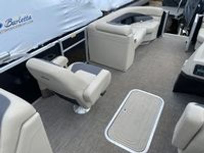 2024 Barletta Aria A22QC - Photo 7