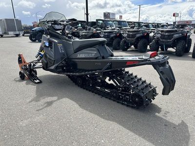 2024 Polaris 650 Switchback Assault 146 Gloss Black - Photo 4