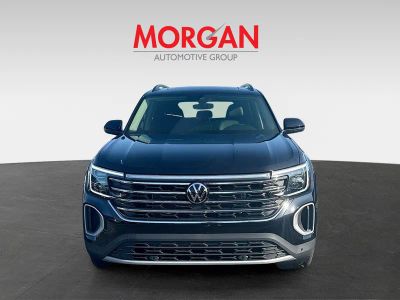 2026 Volkswagen Atlas — side profile view