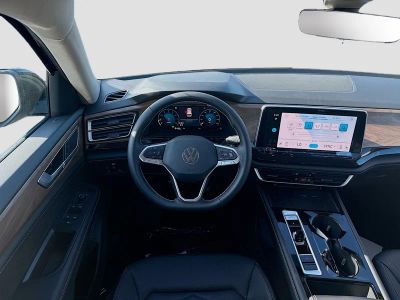 2026 Volkswagen Atlas — photo 17 view