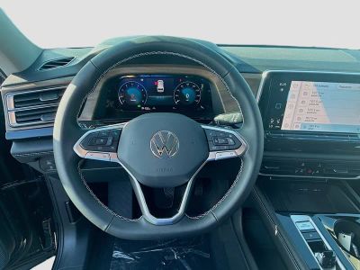 2026 Volkswagen Atlas — photo 10 view