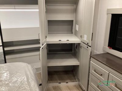 2026 Brinkley Model Z — photo 47 view