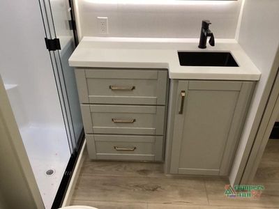 2026 Brinkley Model Z — photo 44 view