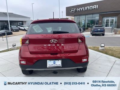 2024 Hyundai Venue - Photo 15