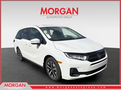 2026 Honda Odyssey EX-L in Platinum White Pearl — front three-quarter view