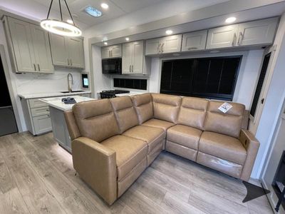 2026 Brinkley Model G - Photo 8