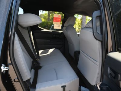2026 Toyota Tacoma - Photo 10