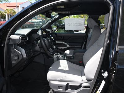 2026 Toyota Tacoma - Photo 3
