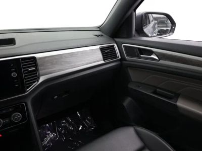 2023 Volkswagen Atlas Cross Sport — photo 26 view