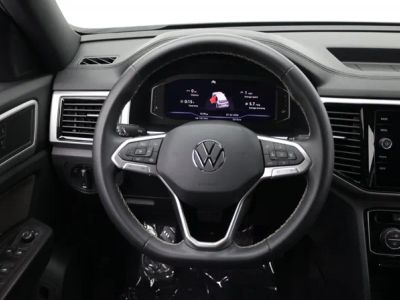 2023 Volkswagen Atlas Cross Sport — photo 23 view