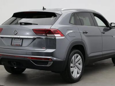 2023 Volkswagen Atlas Cross Sport — photo 7 view