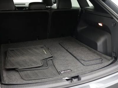 2023 Volkswagen Atlas Cross Sport — photo 27 view
