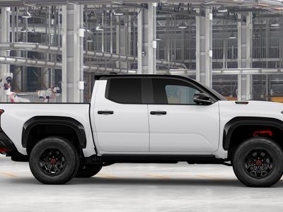 2026 Toyota Tacoma i-FORCE MAX - Photo 15