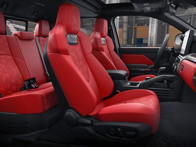 2026 Toyota Tacoma i-FORCE MAX - Photo 20