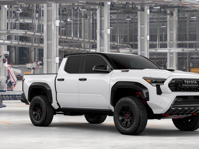 2026 Toyota Tacoma i-FORCE MAX - Photo 17