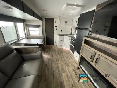 2024 Venture RV Stratus - Photo 7