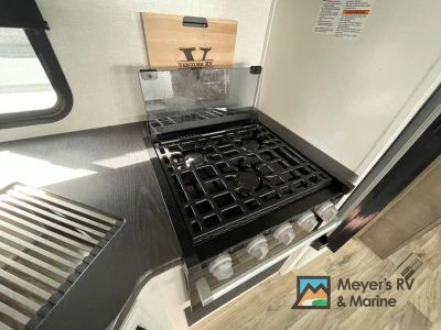 2024 Venture RV Stratus - Photo 14