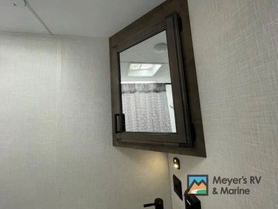 2024 Venture RV Stratus - Photo 30