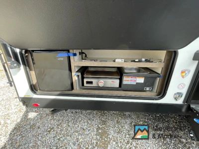 2024 Venture RV Stratus - Photo 6
