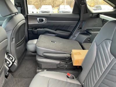 2026 Kia Sorento - Photo 18