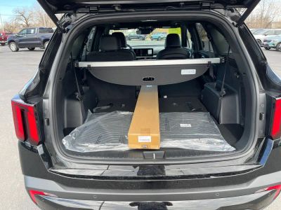 2026 Kia Sorento - Photo 17