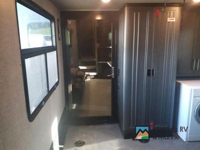 2017 Keystone RV Raptor - Photo 13