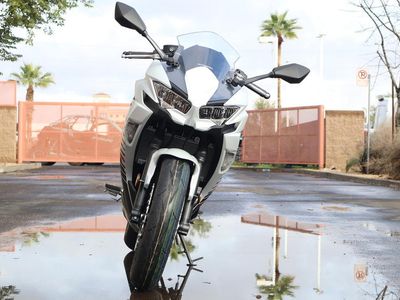 2026 Kawasaki Ninja 650 ABS - Photo 2