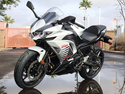 2026 Kawasaki Ninja 650 ABS - Photo 3