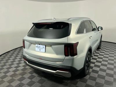 2026 Kia Sorento — photo 9 view
