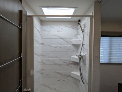 2025 Thor Motor Coach Four Winds — photo 18 view