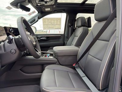 2026 Chevrolet Suburban — photo 22 view