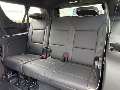 2026 Chevrolet Suburban — photo 14 view