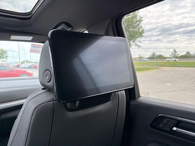 2026 Chevrolet Suburban — photo 18 view
