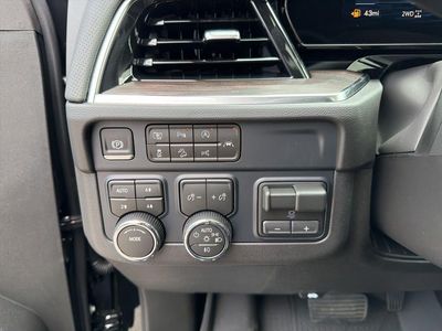 2026 Chevrolet Suburban — photo 25 view
