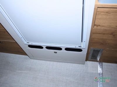 2026 Airstream Rangeline - Photo 40