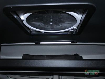 2026 Airstream Rangeline - Photo 20