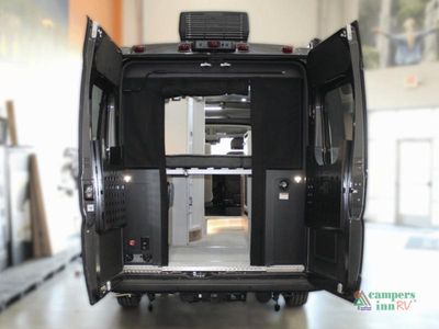 2026 Airstream Rangeline - Photo 7